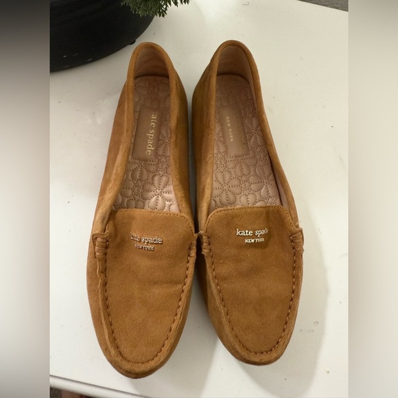 Kate Spade ❤️🔥 Tan Suede Loafers for Women - Picture 1 of 5